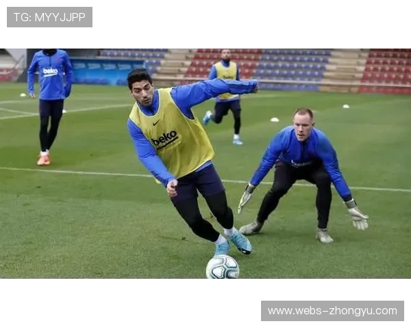 巴萨公开训练日连线住院小球迷，传递俱乐部温情